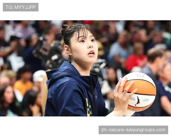 受伤也挡不住颜值和乐观!李月汝自拍圈粉无数,李月汝挺漂亮 受伤也挡不住颜值和乐观!李月汝自拍圈粉无数,李月汝挺漂亮